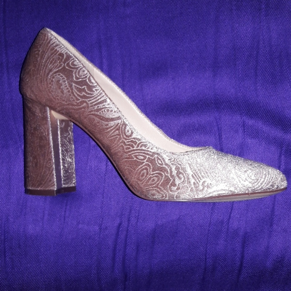 Nine West Pump